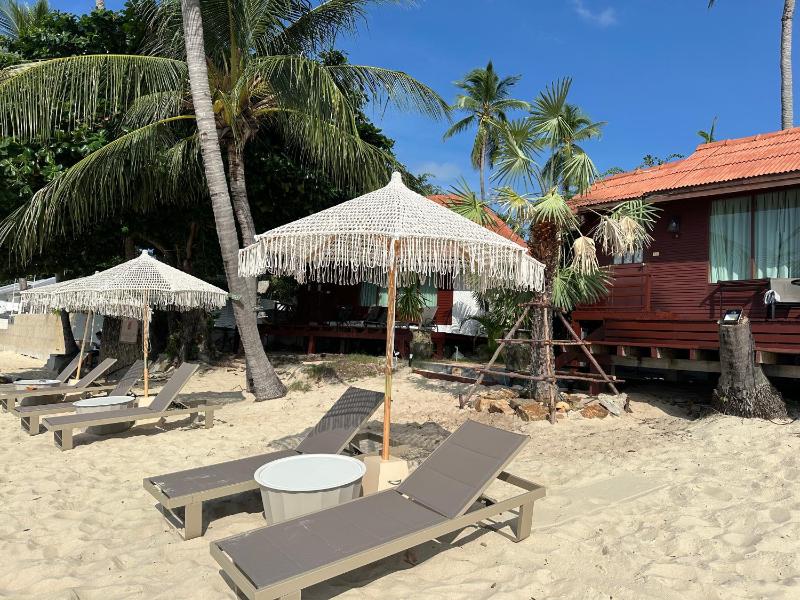 Bangrak Pier Bungalow - image 10