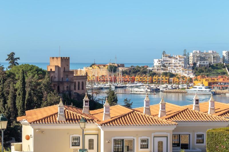 Townhouse nº30 with fantastic sea views - image 12