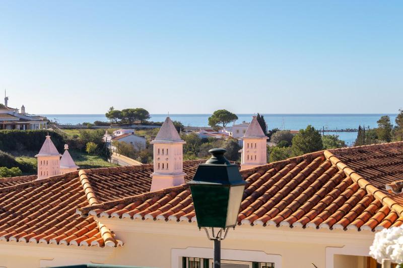 Townhouse nº30 with fantastic sea views - image 14