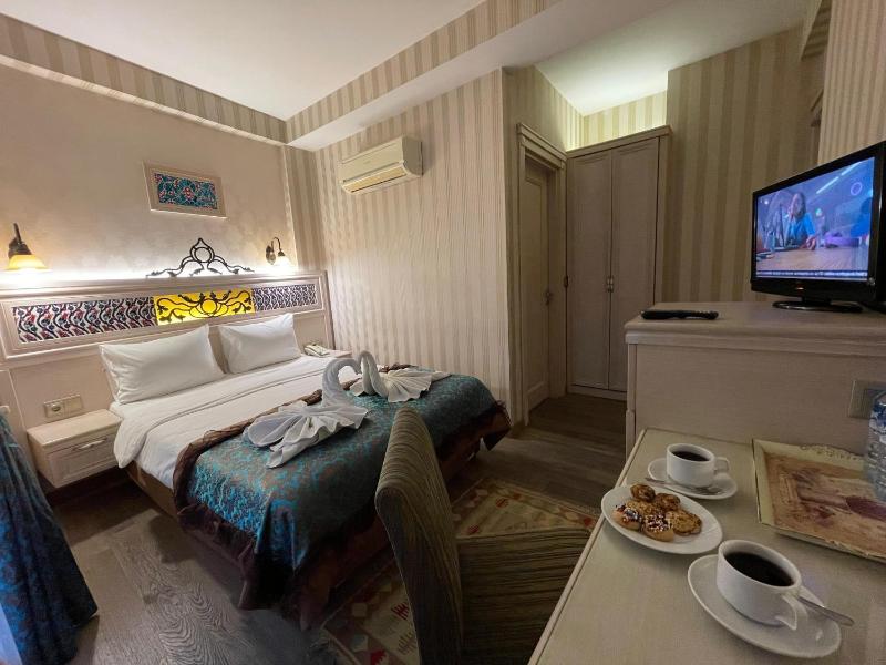 Budget Double Room image 4