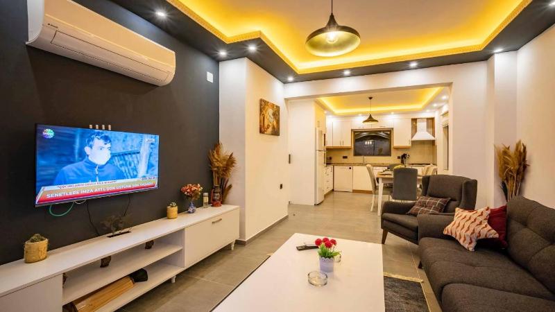 2 Bedroom Villa with Pool - image 12