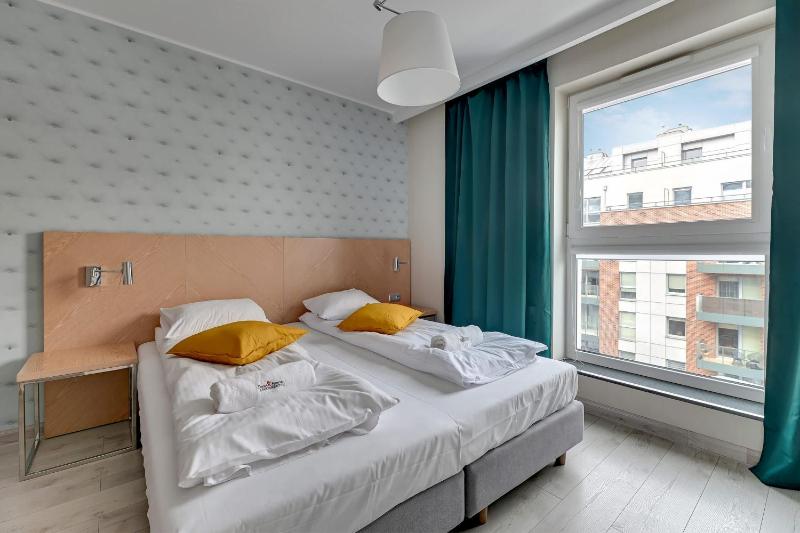 Suite Apartment image 1