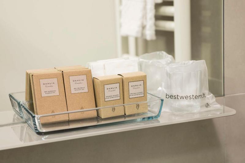 Executive Double Room image 3