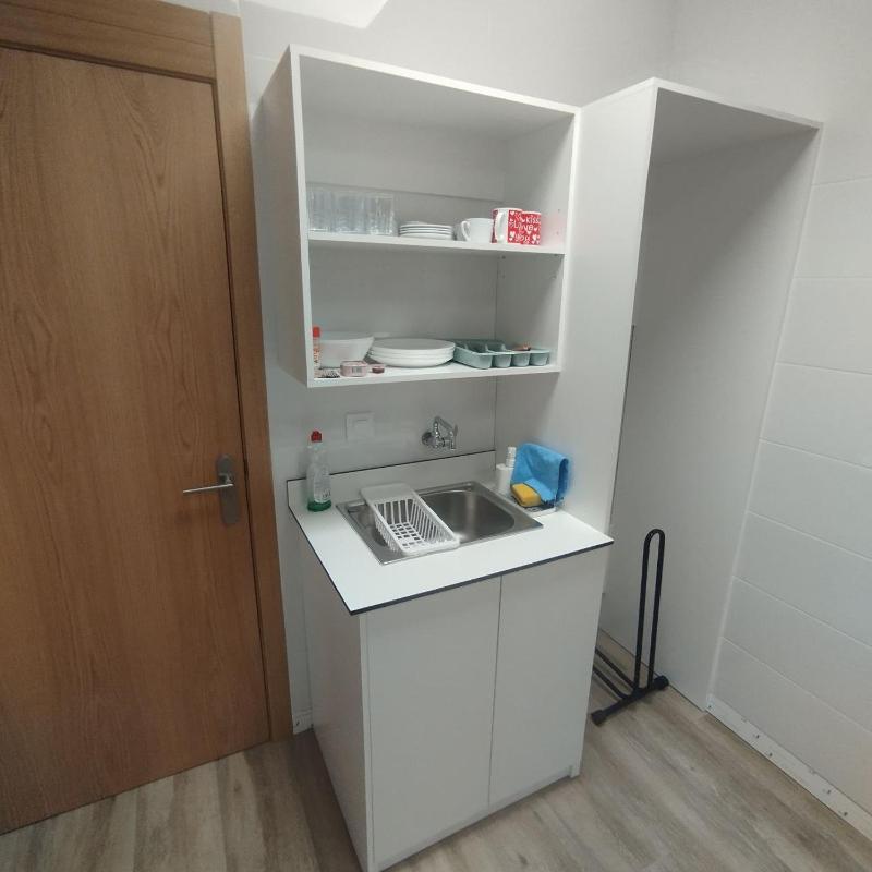 Quadruple Room with Private Bathroom image 4