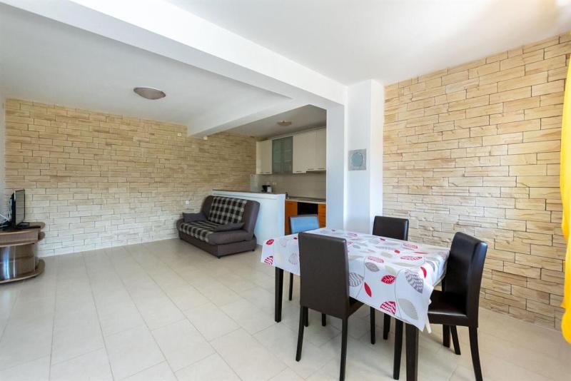 Guesthouse Lopar (4421) - image 37