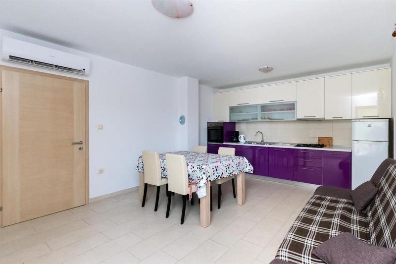 Guesthouse Lopar (4421) - image 35