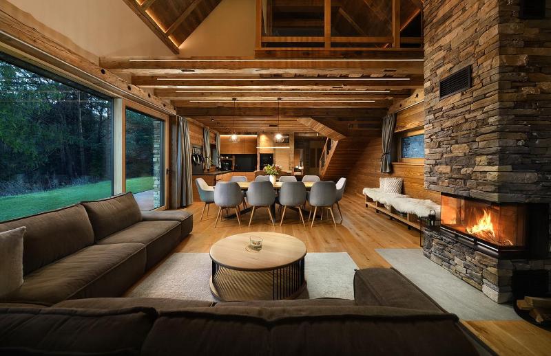 Chalet Mountain Rock - Luxury retreat at Chalets Kvačianska dolina - image 2
