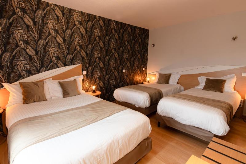 Comfort Quadruple Room image 1