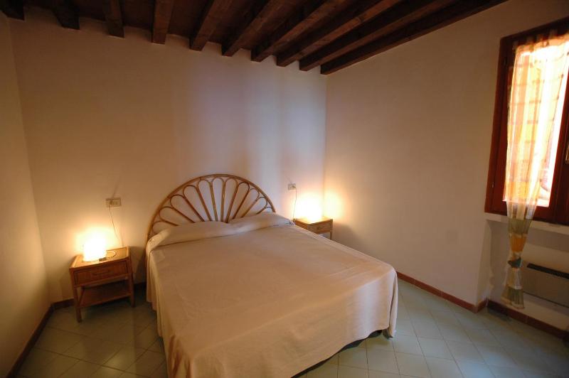 Deluxe Apartment image 3
