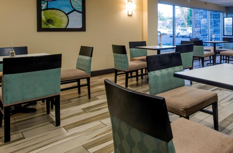 Holiday Inn Express & Suites Colorado Springs Central By IHG - image 40