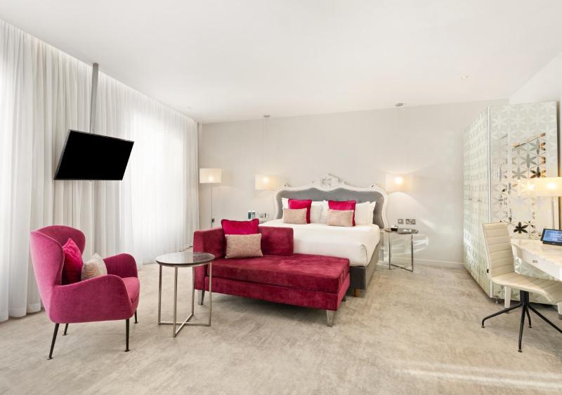 Junior Suite image 1