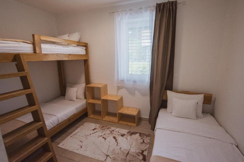 Two-Bedroom Apartment with Terrace image 4