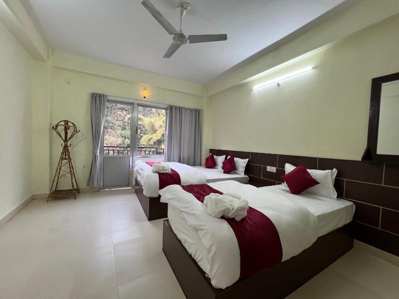 Hotel Karma Inn - image 1