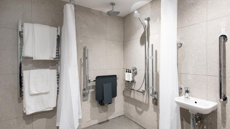 Crowne Plaza Birmingham City By IHG - image 18