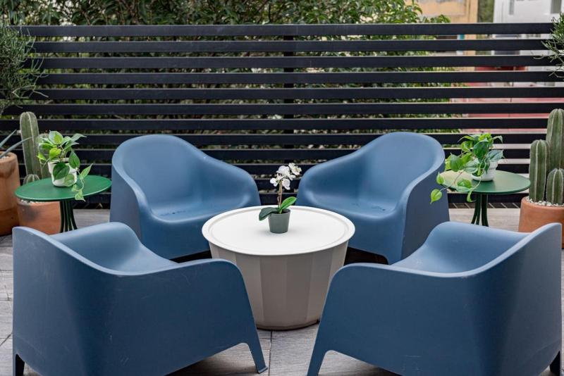 Trendy Roma Private Rooftop BBQ AC & Gym - image 21