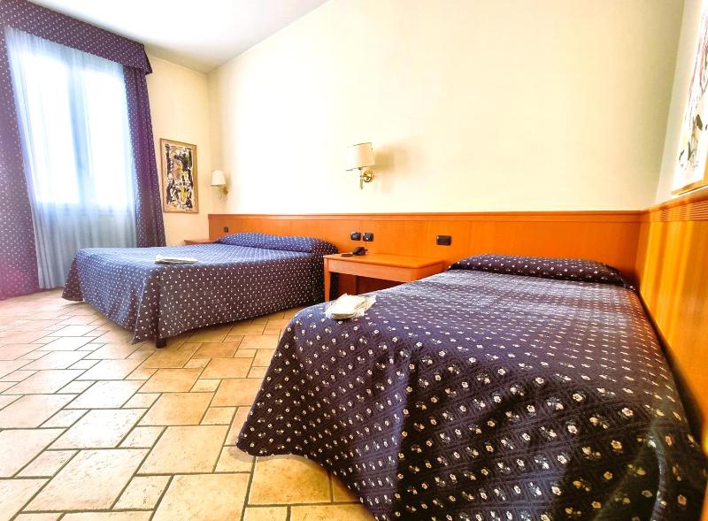 Triple Room image 1