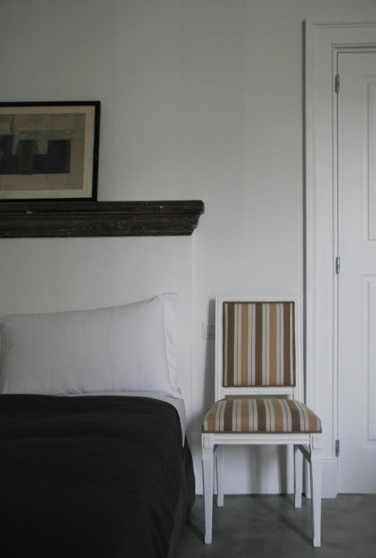 Quadruple Room image 2