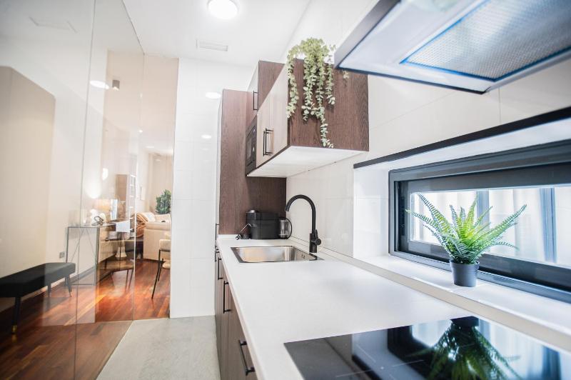  Two-Bedroom Apartment with Patio image 4