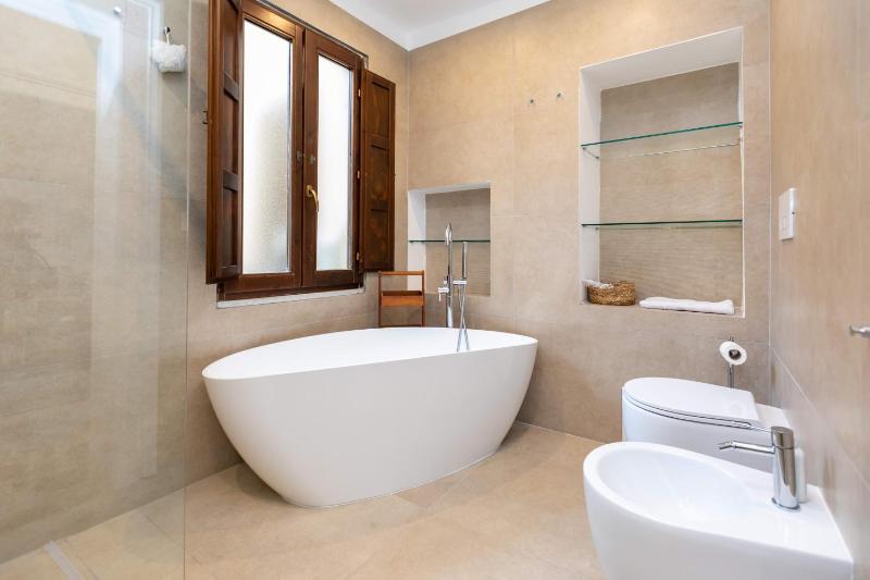 Casa Charlotte by Ortigia Apartments - image 18