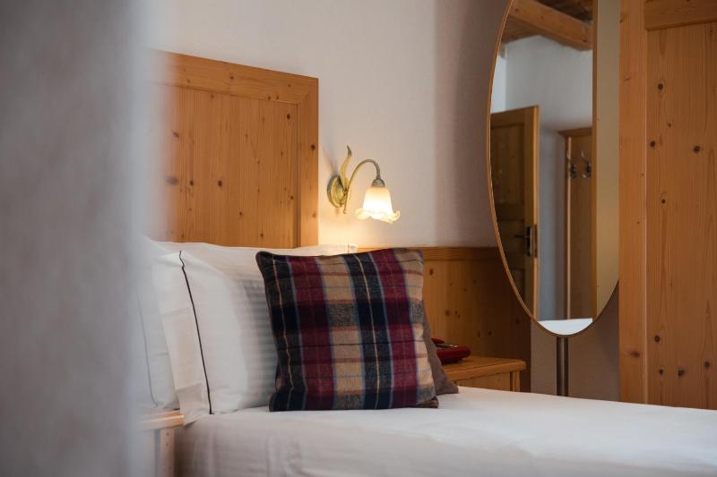 Superior Double or Twin Room image 2