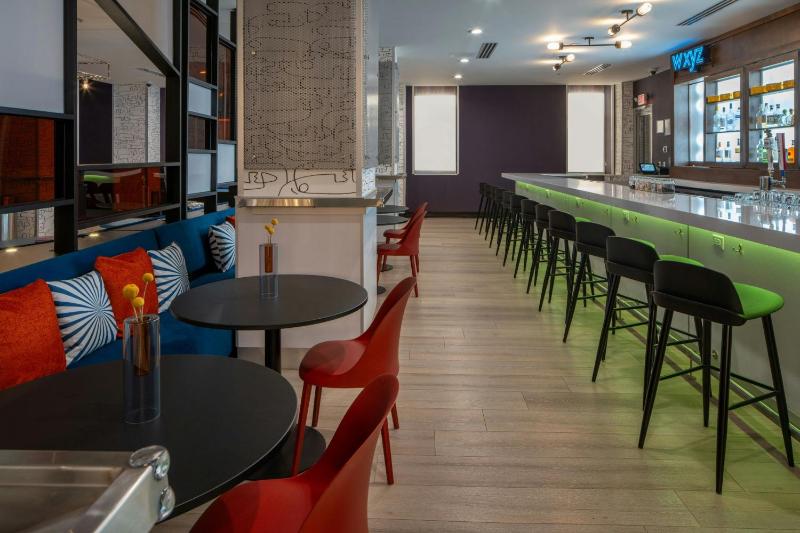 Aloft by Marriott Memphis Downtown - image 10