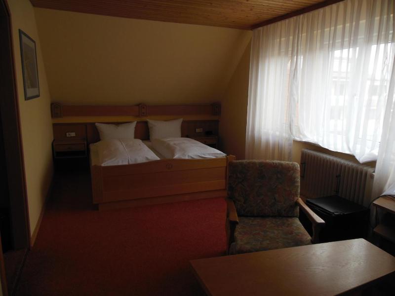 Double Room Street Side image 2