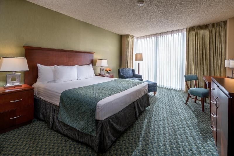 Luxury Guest Room - Bed Type Assigned at Check-In image 1