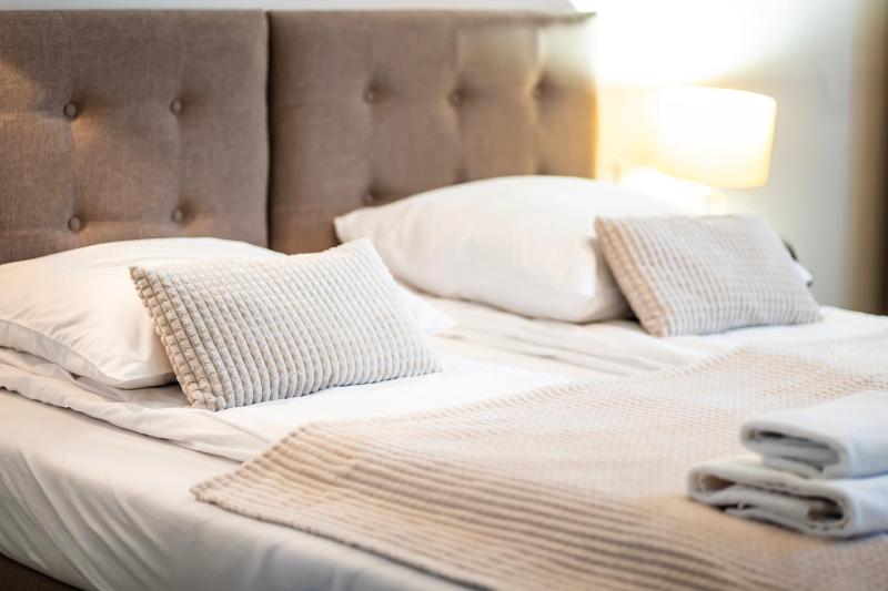 Quadruple Room with Balcony image 3