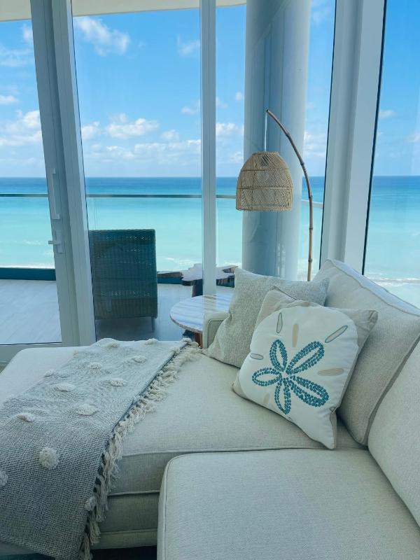 3-Bedroom Condo with ocean view - image 6