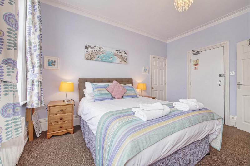 Superior Double Room image 4