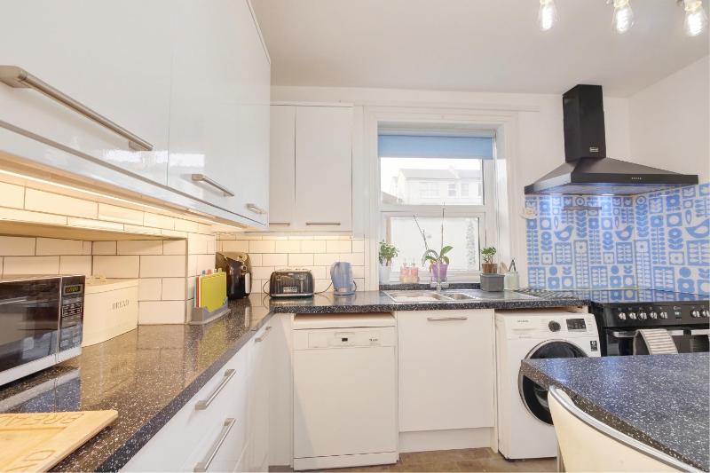 Apartment - Ground Floor image 4