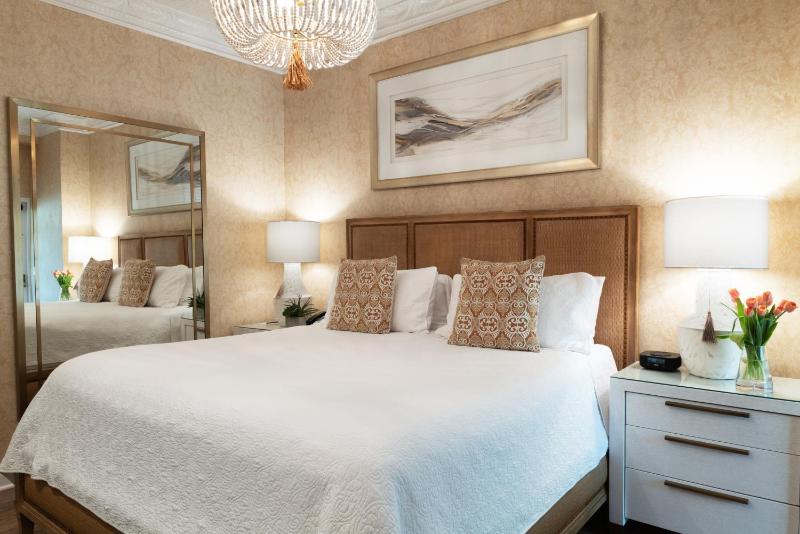 King Suite image 3