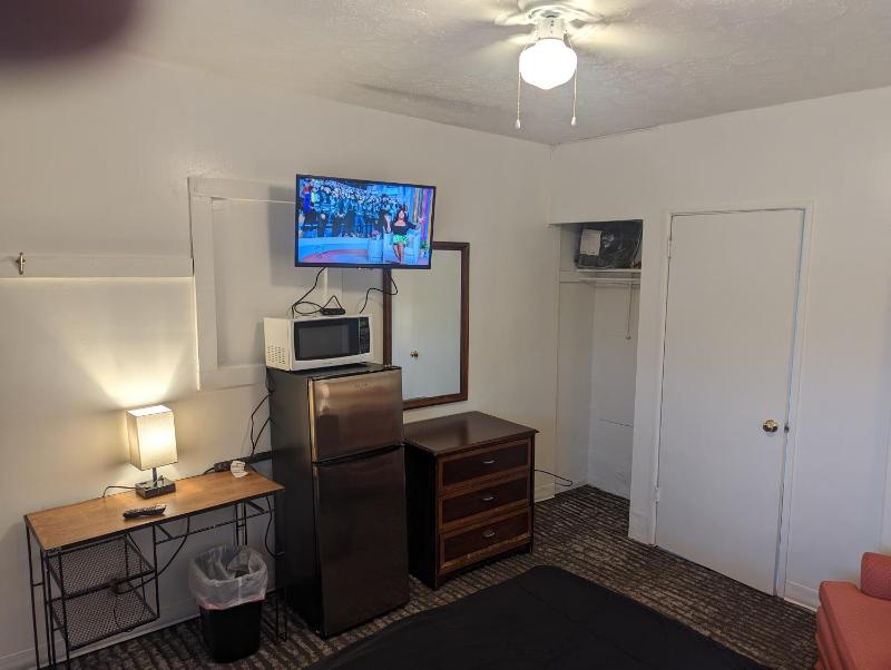 Double Room image 2