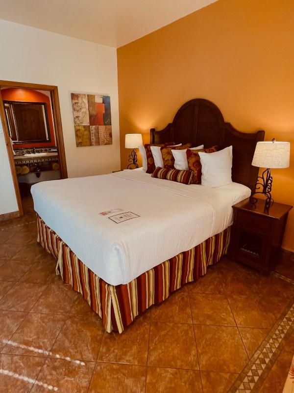 Los Arboles Hotel - image 27