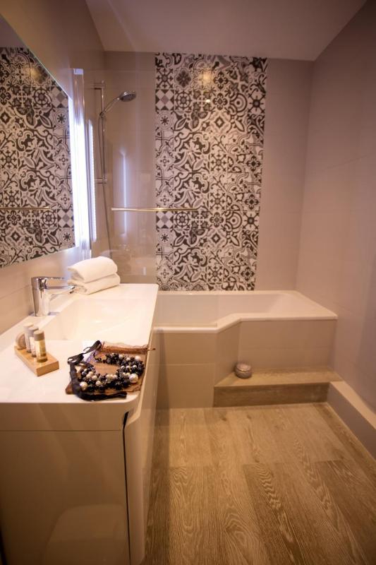 Superior Room image 3