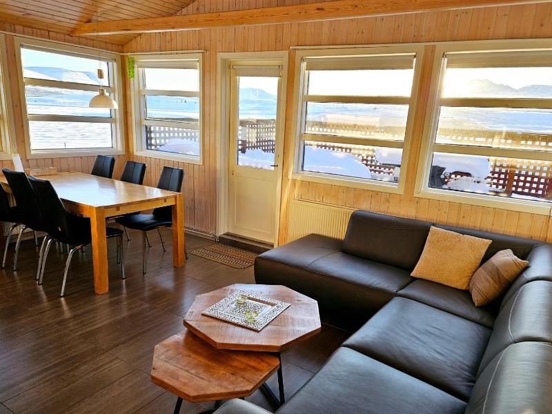 Two-Bedroom House image 3