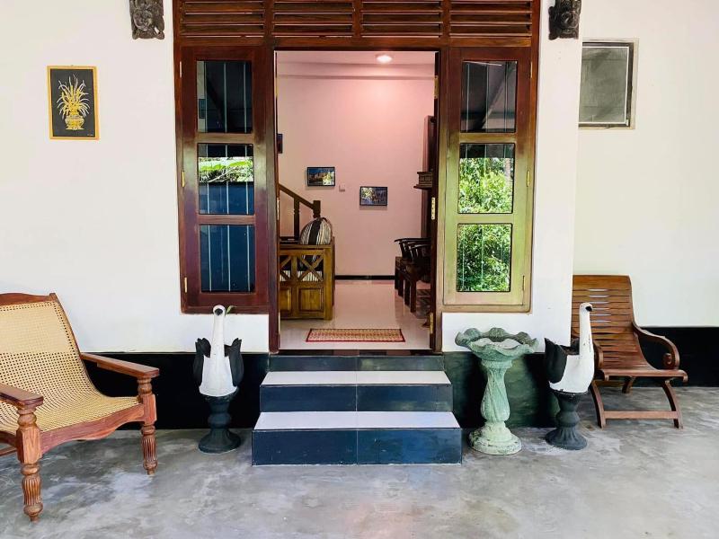 New White Villa Ahangama - image 12