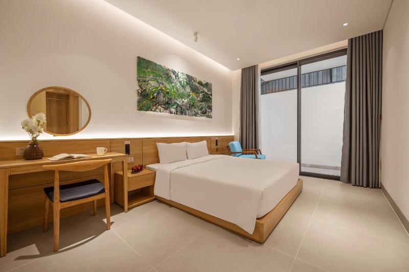 The Paradise Pool House Since 2025 - image 11