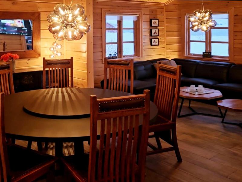 Four-Bedroom House image 3