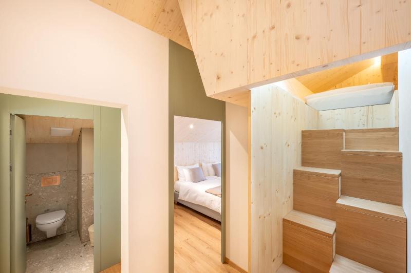 Suite with Mountain View image 3