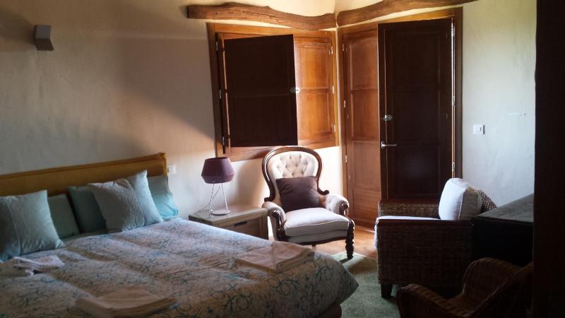 Double Room with Terrace image 4