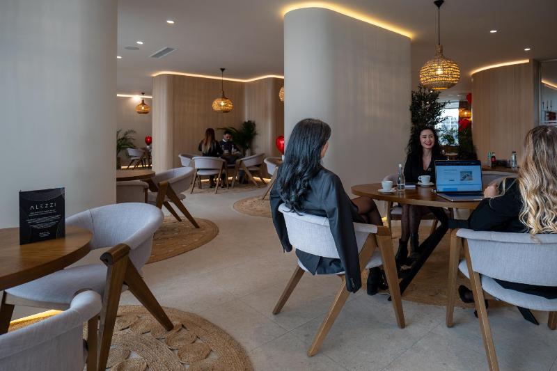 Alezzi Infinity Aparthotel & Spa - image 9