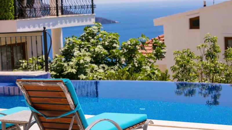 Kalkan 4 Bedroom Villa - image 8