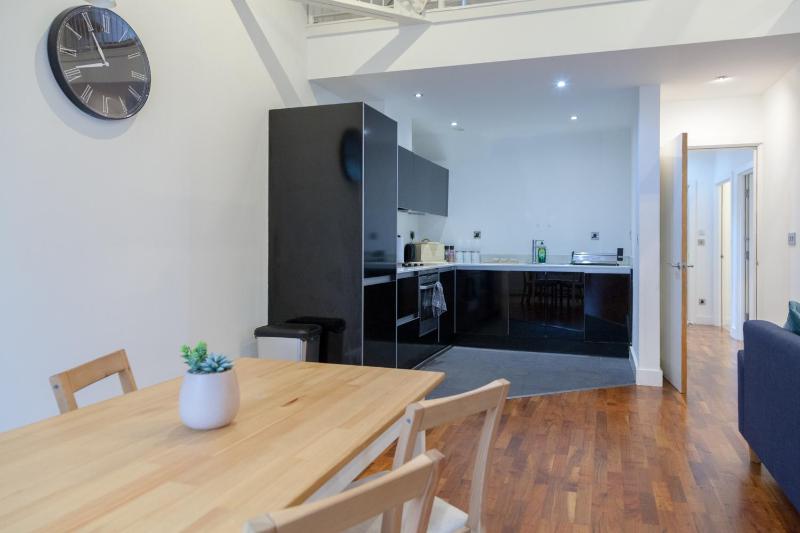 City Centre Penthouse Apartment - image 46