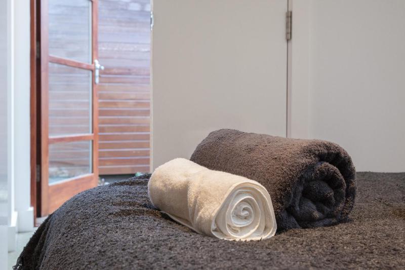 City Centre Penthouse Apartment - image 15
