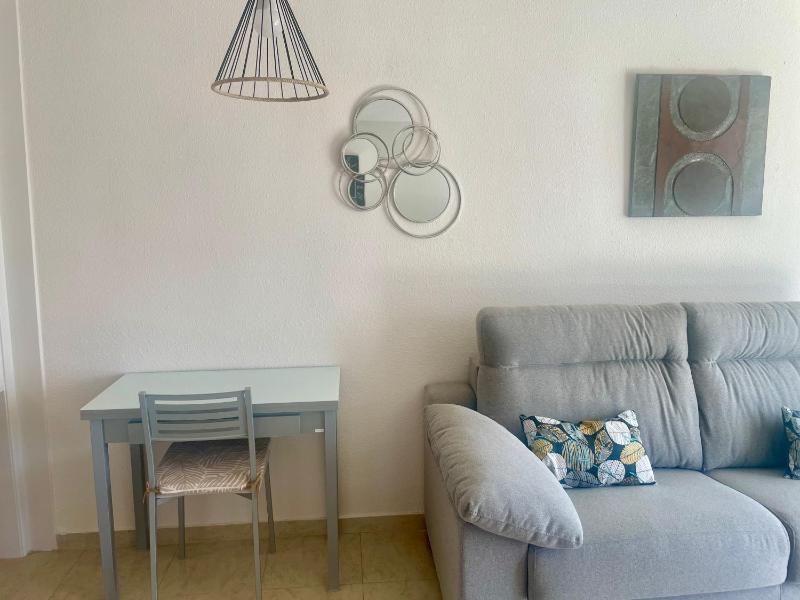 Relax y Confort Apartamento Reformado con Piscina - image 9