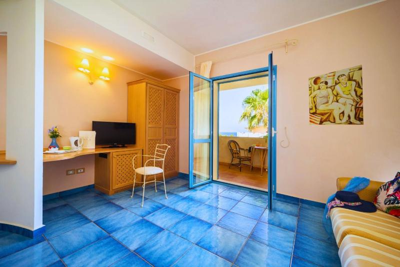  Suite with Sea View image 3