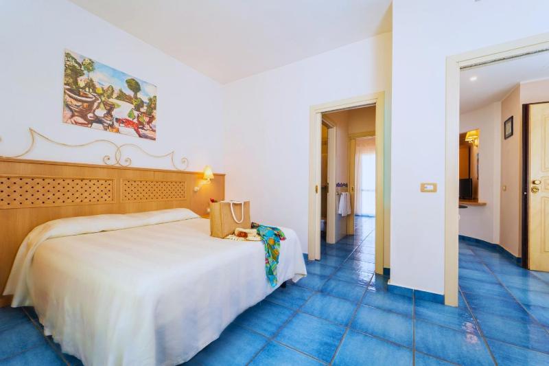 Suite image 4