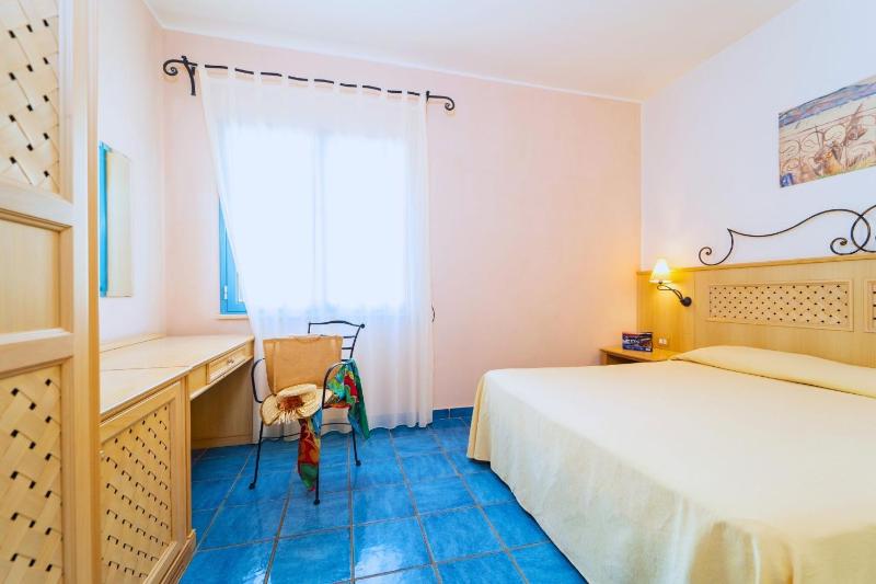 Double or Twin Room image 1
