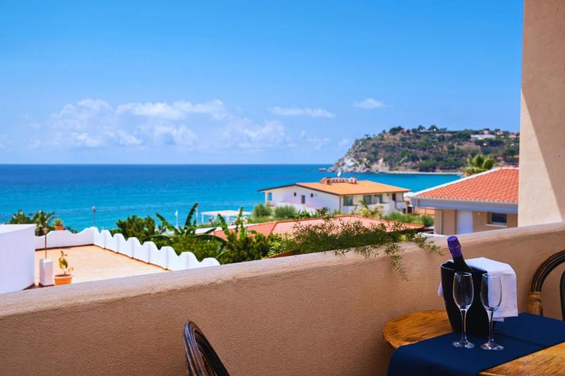  Suite with Sea View image 2